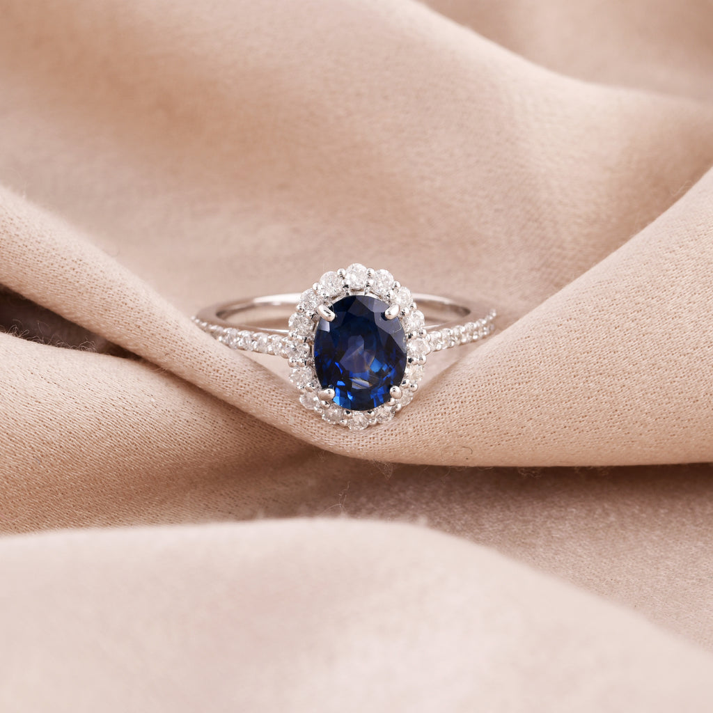 Oval Cut 1.99Tcw HI/SI Blue Sapphire Halo Diamond Solid Gold Ring