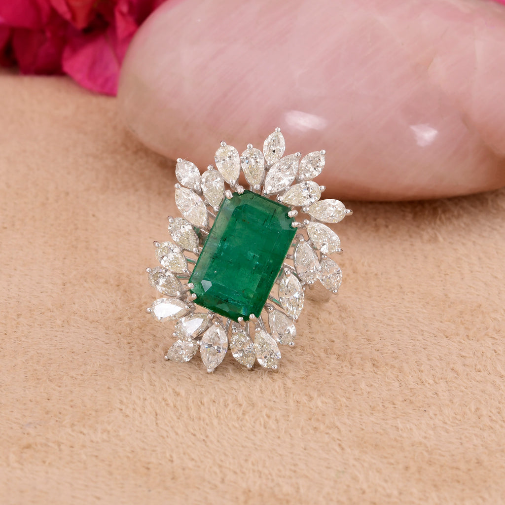 8.23Tcw Fine Gold Natural H/SI Zambian Emerald Gemstone Halo Diamond Cluster Ring