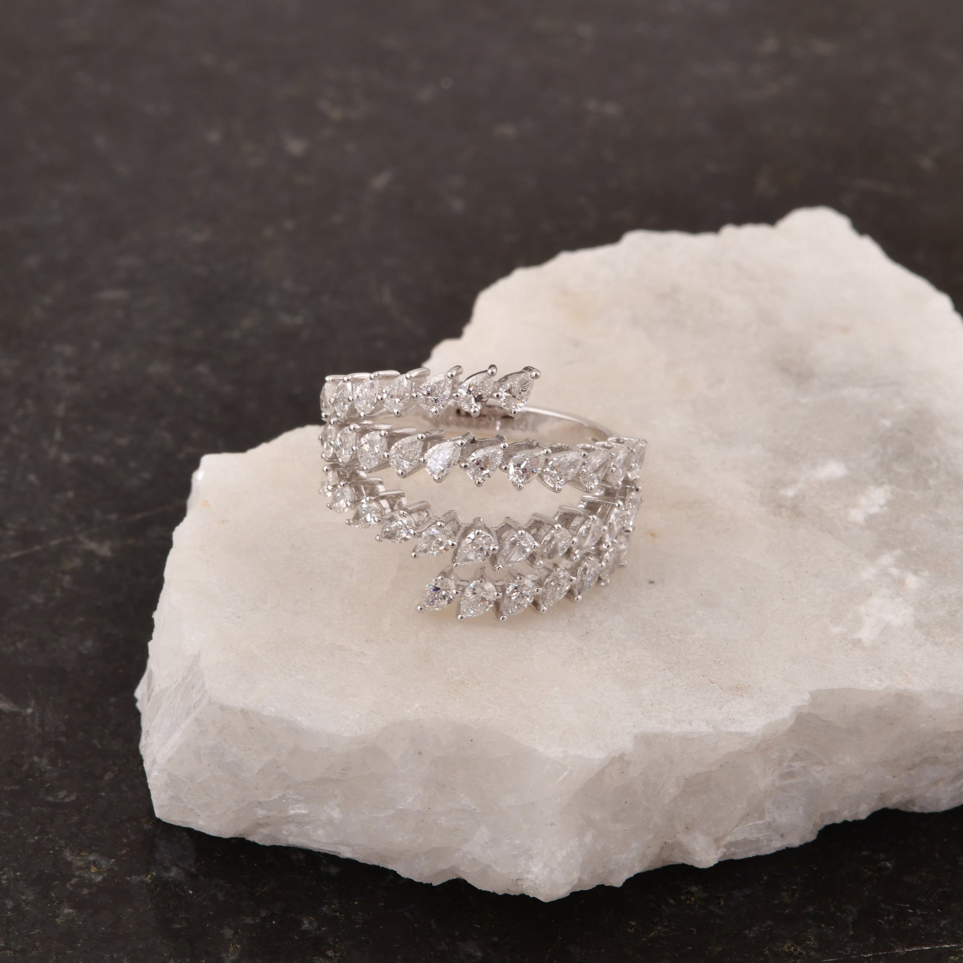 Pear Cut 1.61Ct SI/HI Diamond Open Cuff Wedding Gold Ring