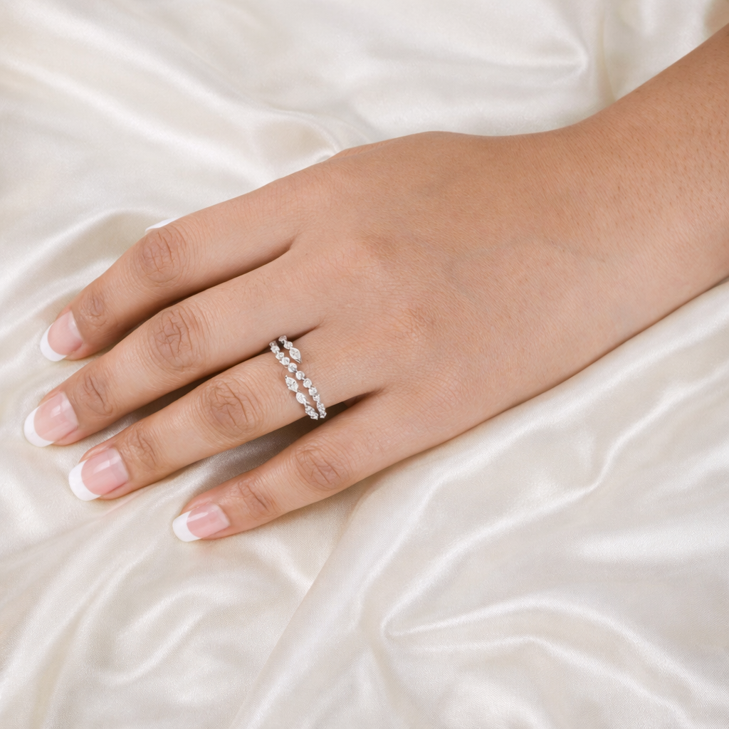 Minimalist Marquise Round Cut Diamond Warp Ring