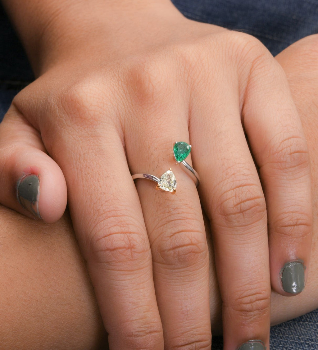 1.18Tcw Zambian Emerald Pear H/SI Diamond Cuff Gold Ring