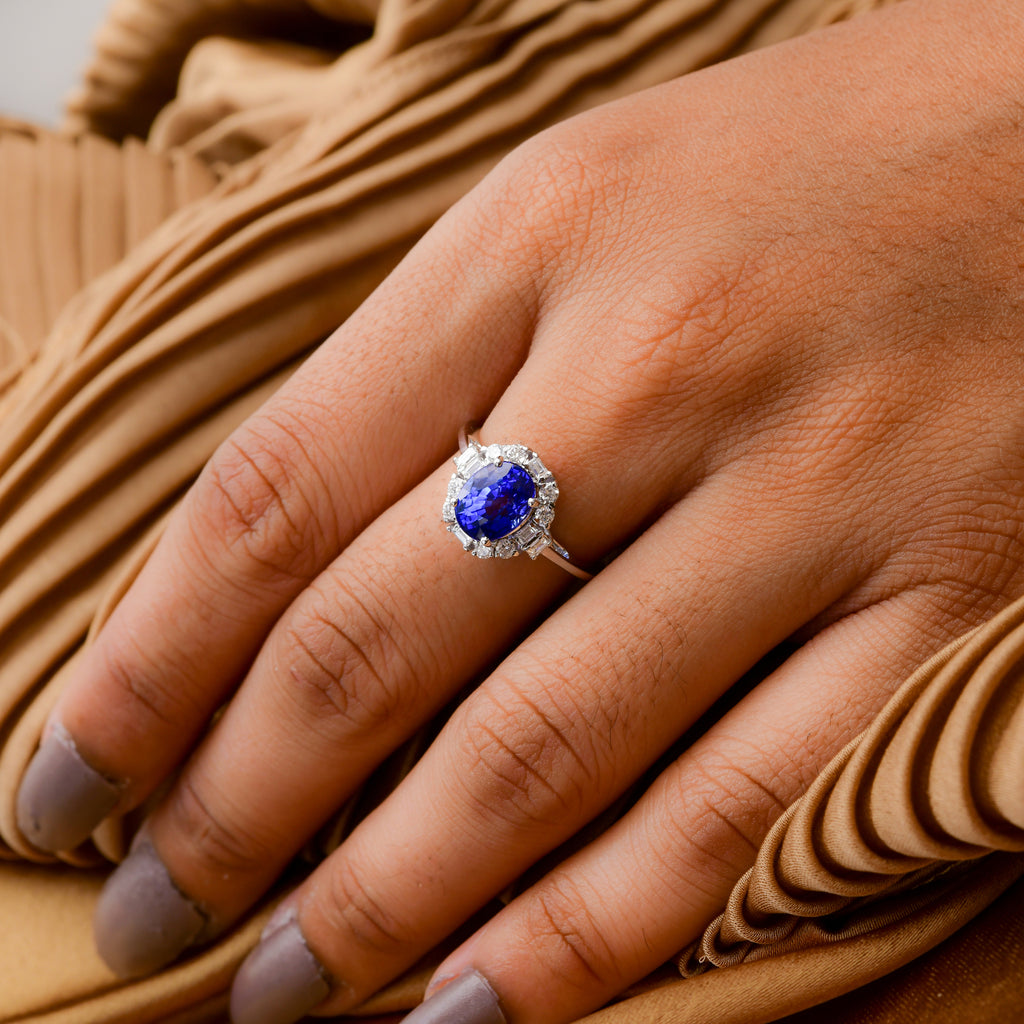 3.41 TCW Natural HI/SI Diamond Oval Cut Blue Sapphire Solid Gold Ring