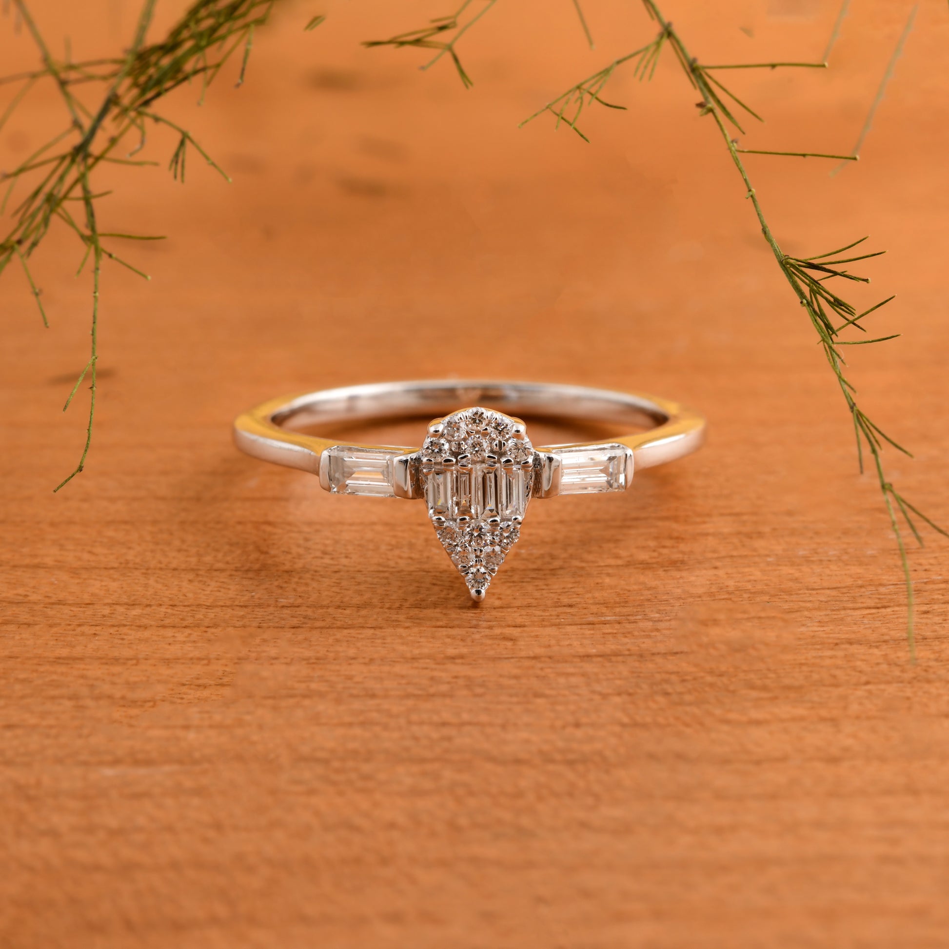 0.31 Ct SI/HI Baguette Round Cut Diamond Pear Shape Stackable Ring