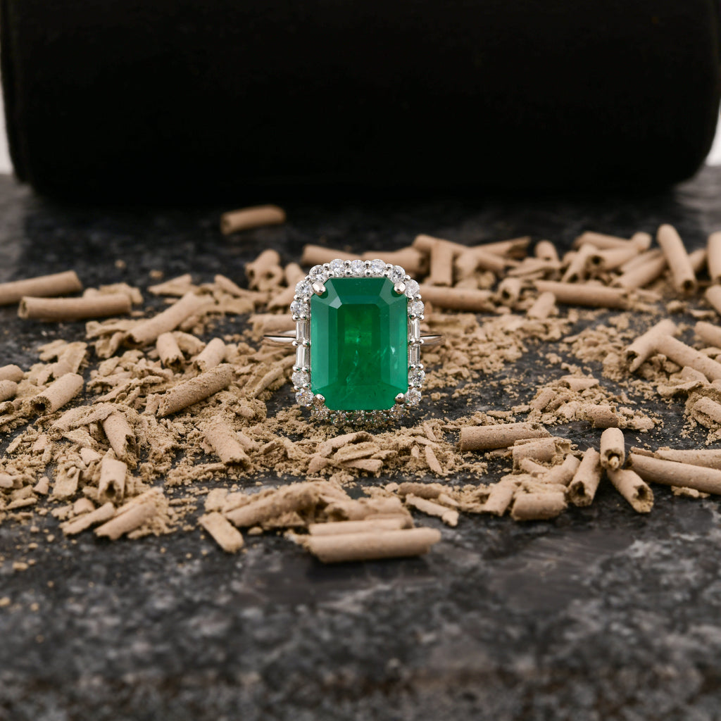 8.63 Tcw Zambian Emerald HI/SI Diamond Cocktail Gold Ring for Anniversary