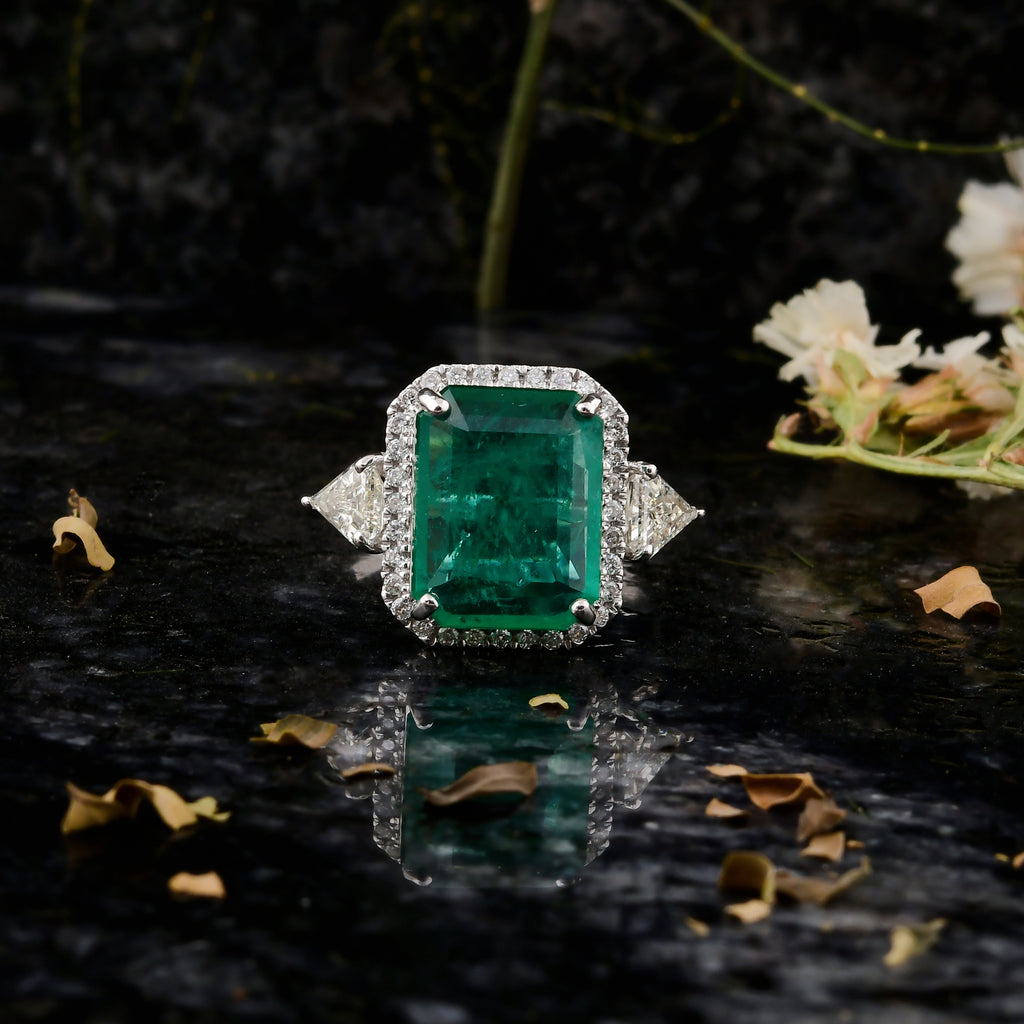 4.65 Tcw Zambian Emerald SI/HI Diamond Cocktail Ring for Anniversary