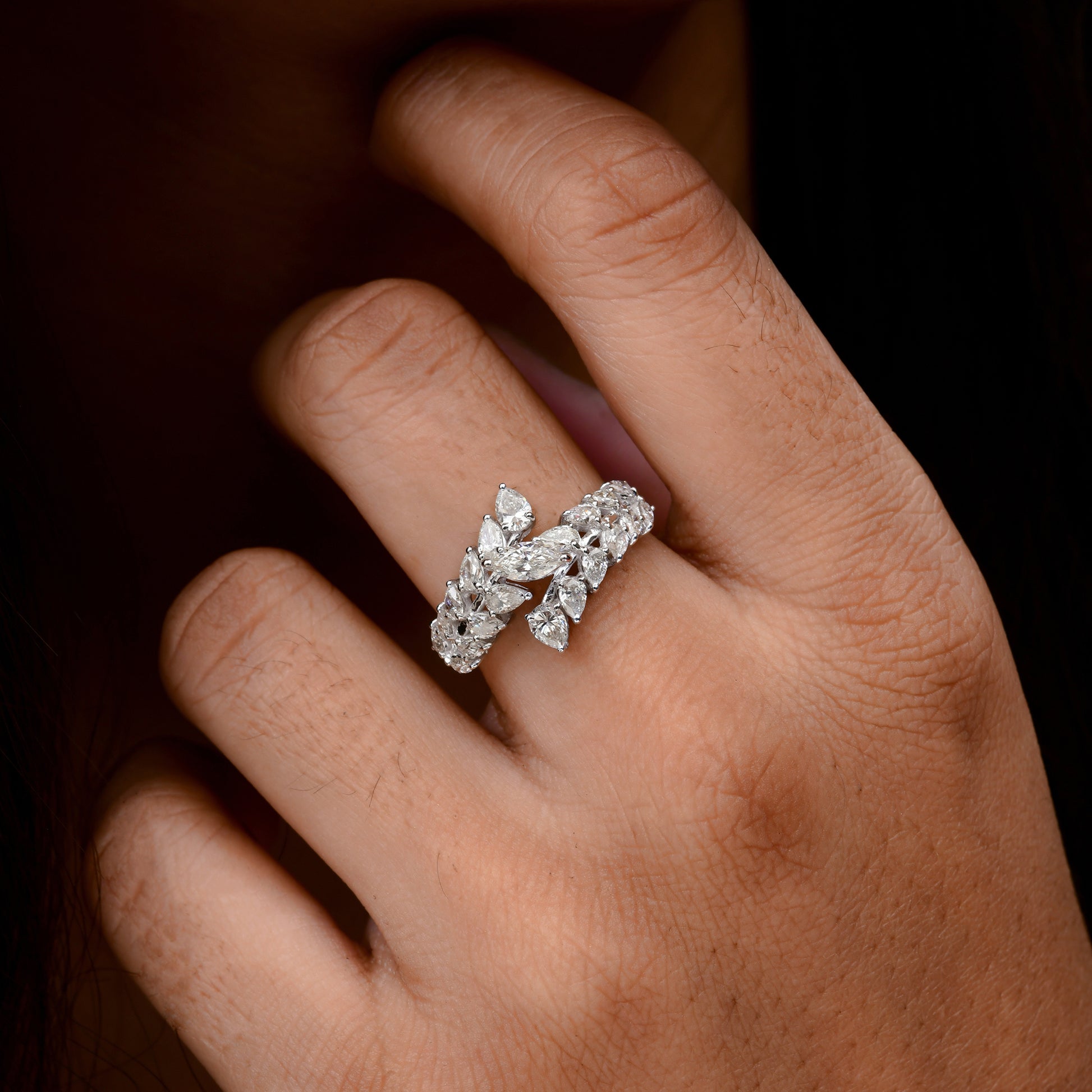 1.45 Ct Marquise Pear Cut SI/HI Diamond Leaf Bypass Gold Band Ring