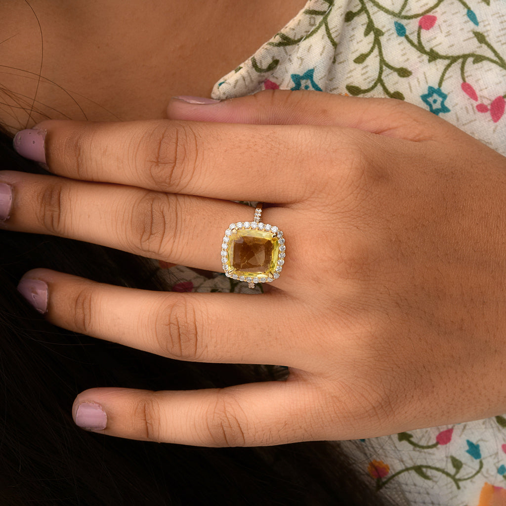 Handmade Fine Gold Natural SI/H Diamond Yellow Sapphire Engagement Halo Ring