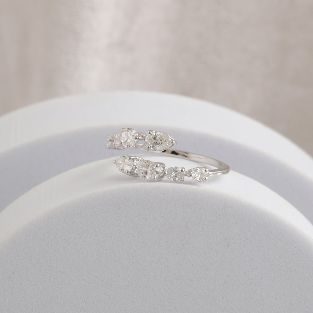Open 1.24Ct Pear Cut Diamond Crossover Fine Gold Band Ring for Her