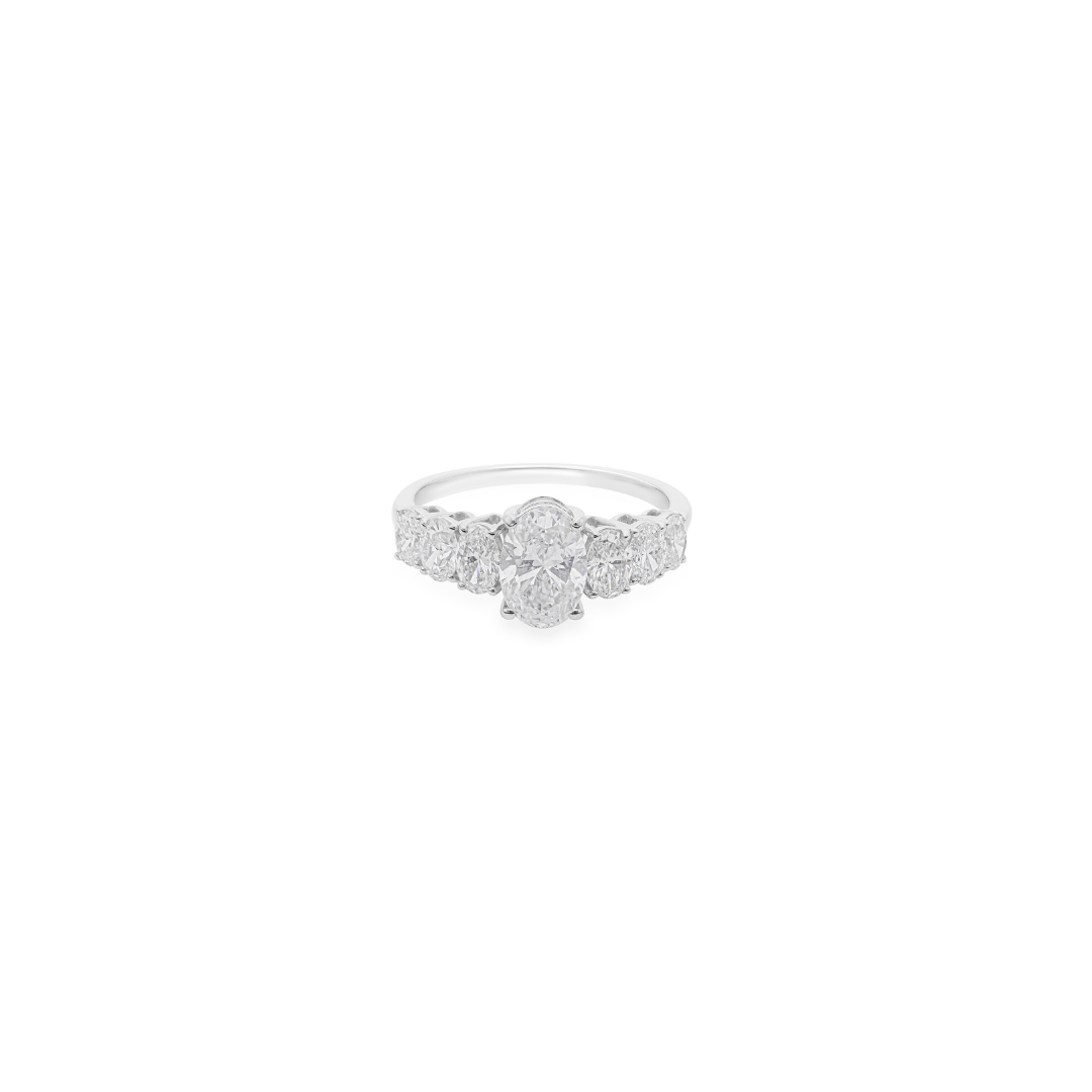 Luxury 2.13Ct Gold Oval Cut Diamond Band Anniversary Ring For Wife