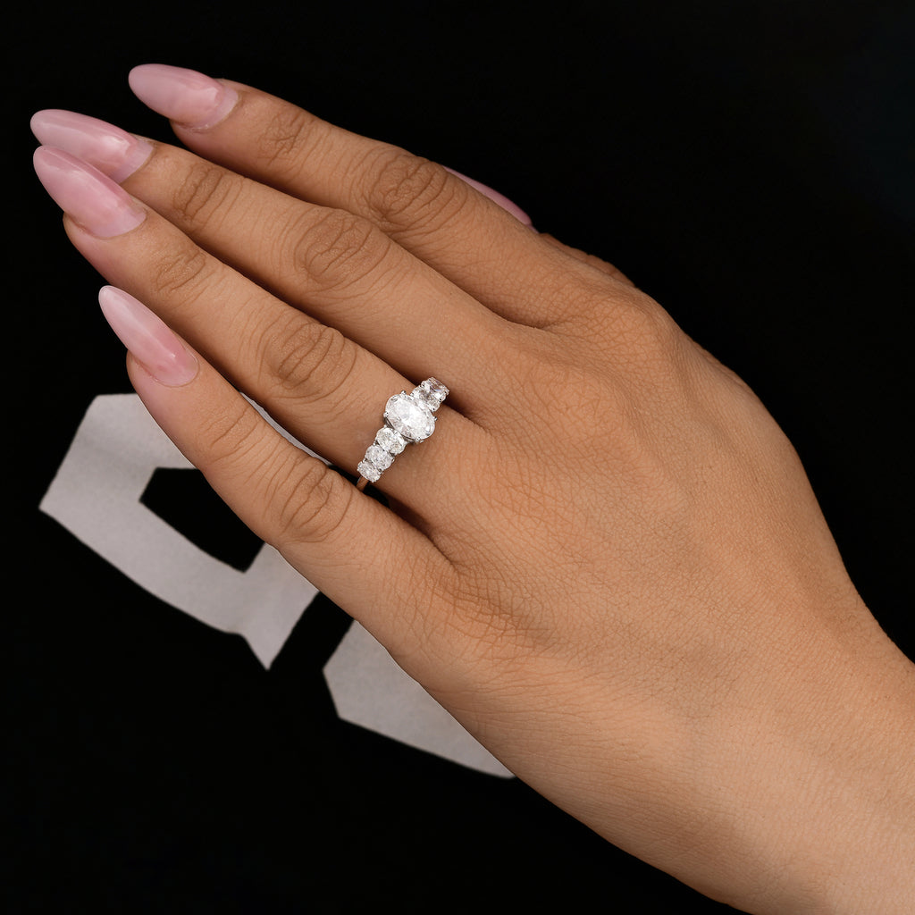 Luxury 2.13Ct Gold Oval Cut Diamond Band Anniversary Ring For Wife