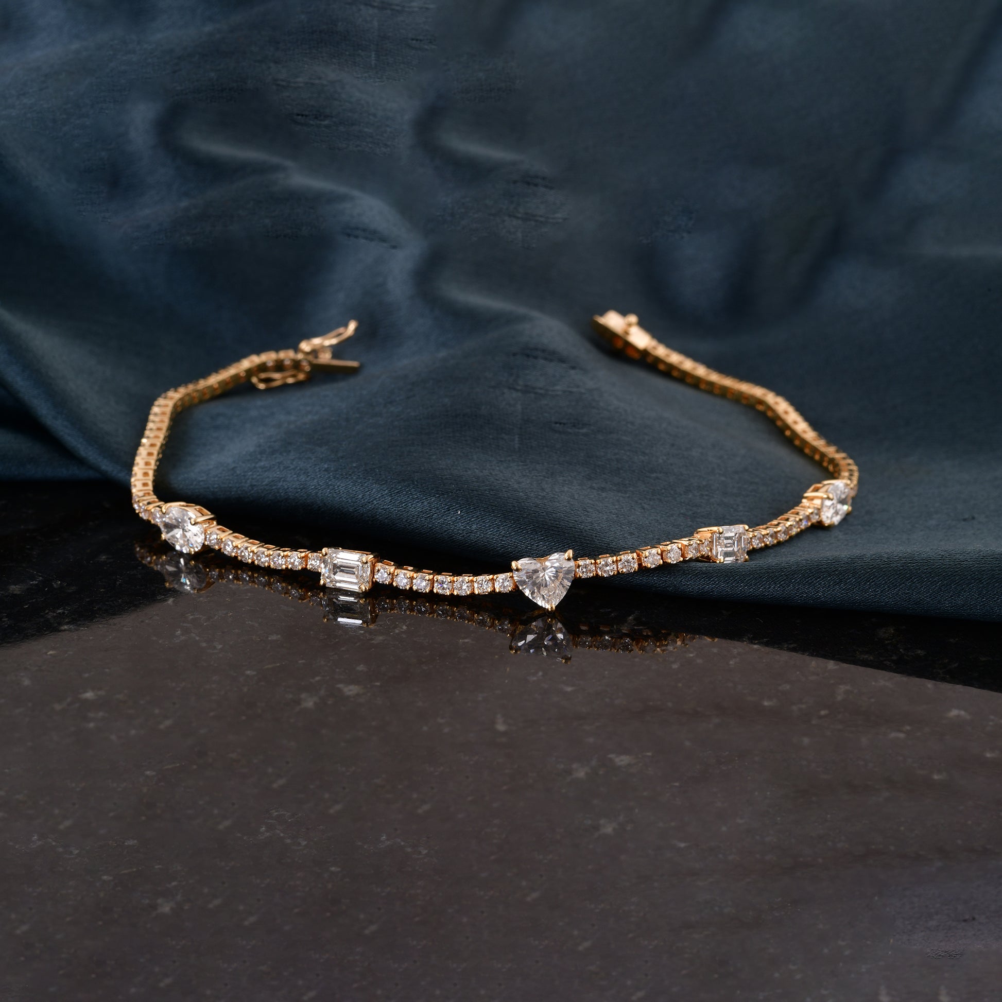 Delicate Fine Gold Mixed Cut 3.64Ct Natural Diamond Tennis Bracelet