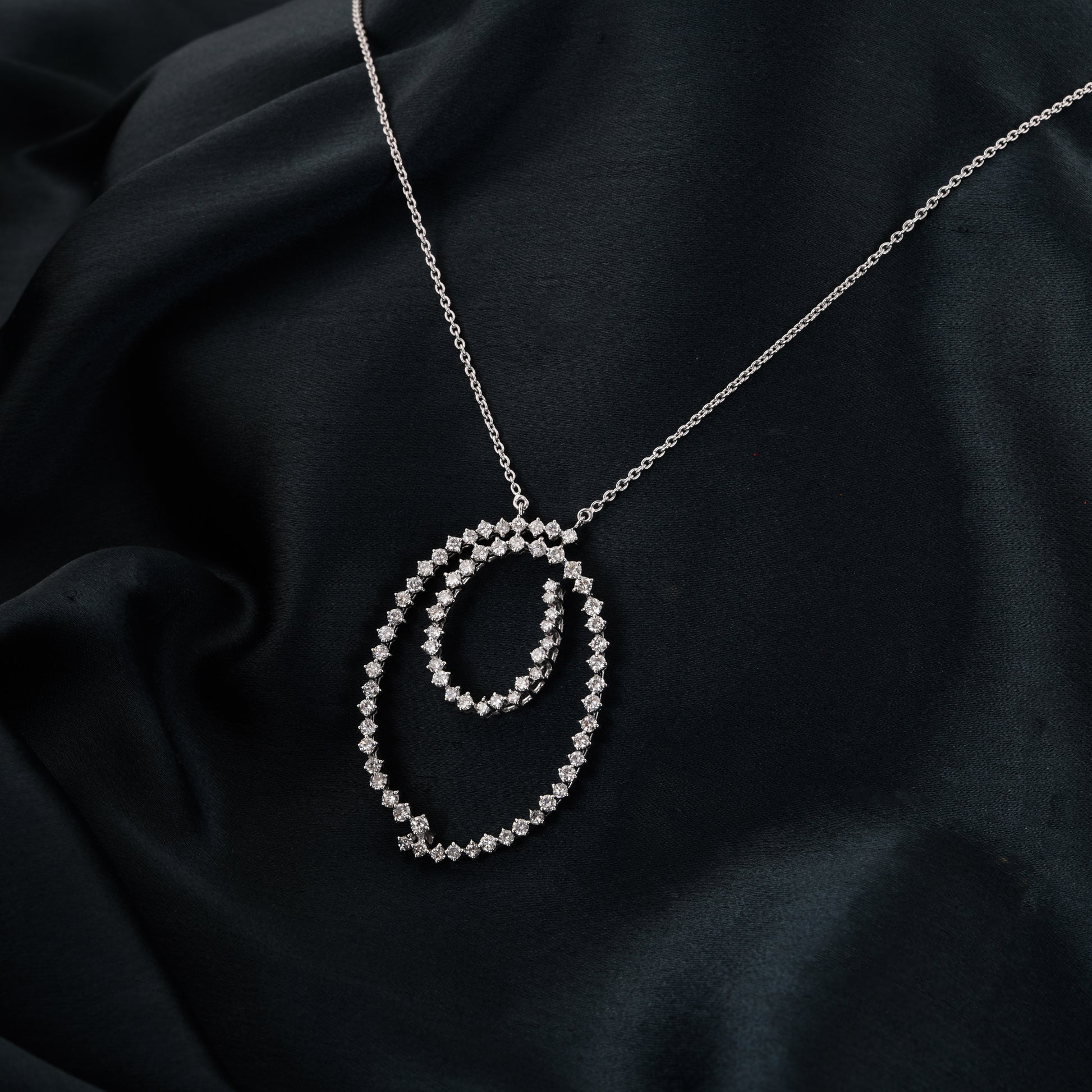 2.3Ct Spiral Shaped Diamond Pendant Chain Necklace In Gold