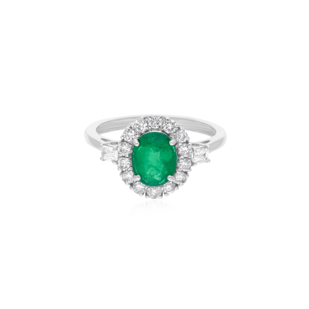 Exquisite 2.01Tcw Oval Cut Emerald Ring With Halo Diamond Accents In Fine Gold