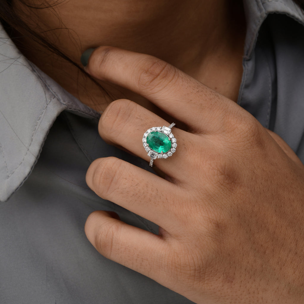 3.20Tcw HI/SI Diamond Real Zambian Emerald Engagement Oval Ring In Gold