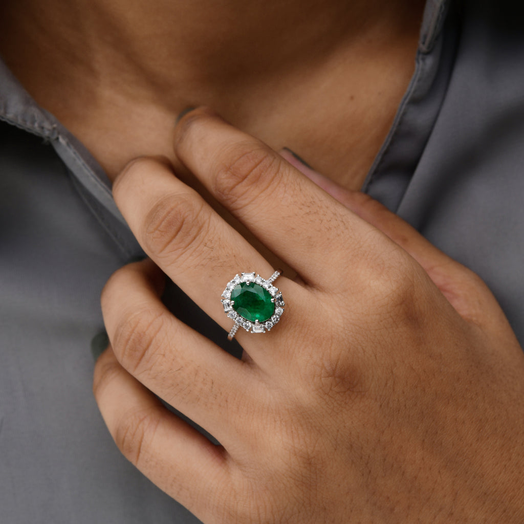 3.03Tcw Natural Emerald Halo Diamond Wedding Anniversary Ring In Fine Gold