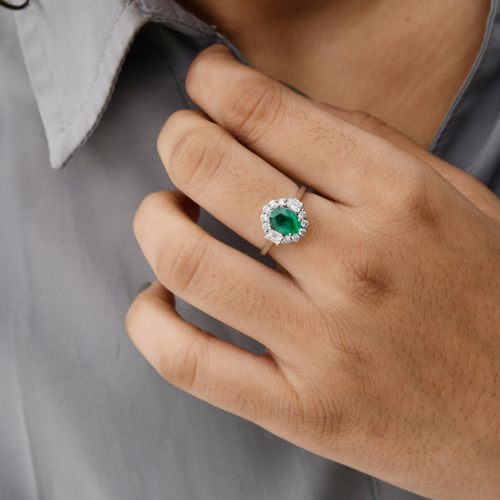 Real Solid Gold Zambian Emerald SI/HI Diamond Engagement Ring For Women